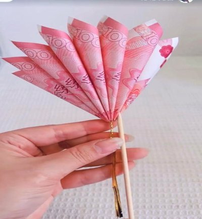 怎样套花呗里的钱
